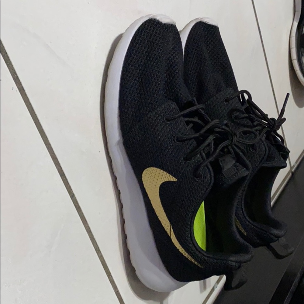 Nike ID Roshe One